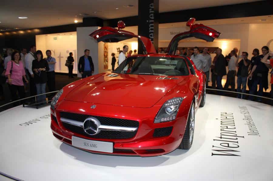  Mercedes-Benz SLS AMG 2010 года  (фото 103 из 526)